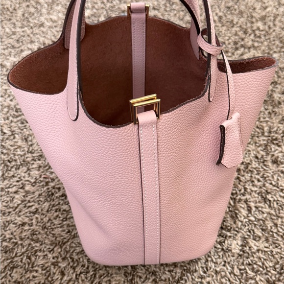 Elegant Pink bucket Bag - Picture 4 of 6